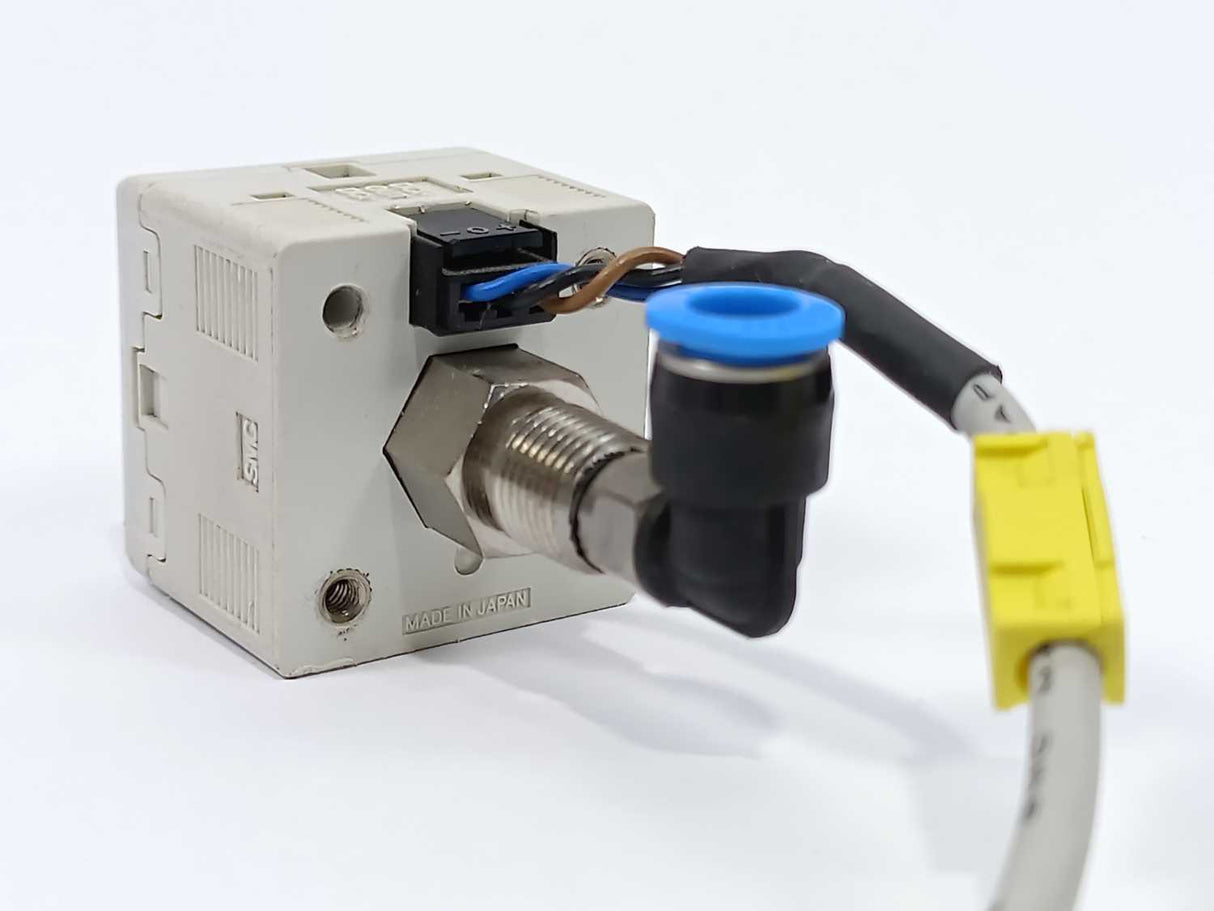 SMC ZSE30-01-65 Vacuum Switch