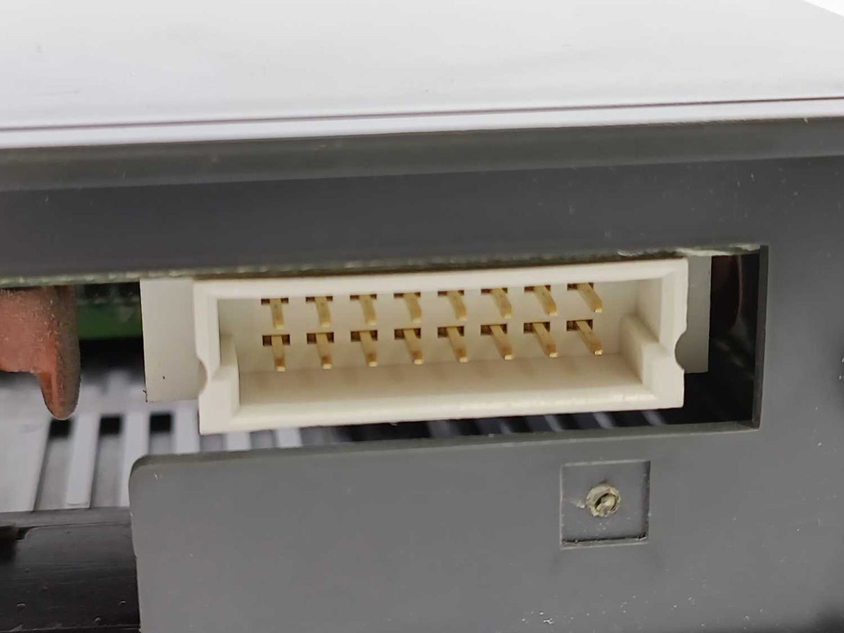 Idec PF3S-CP11 CP11 CPU module, Missing front cover