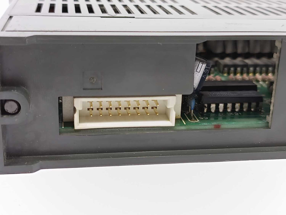 Idec PF3S-T16K INTERNAL 130mA, 12-24VDC, 0.5A/PT