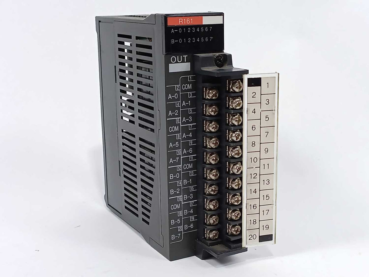 Idec PF3S-R161 240VAC 1A