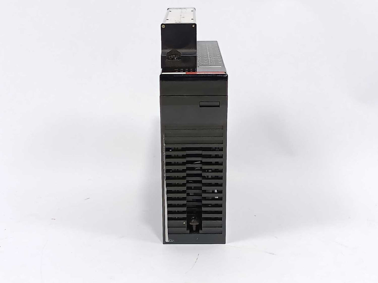 Idec PF3S-R161 240VAC 1A