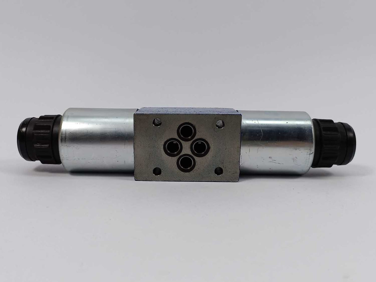 Bosch / Rexroth 4WE 6 E62/EG24NK4 R900921253 Valve