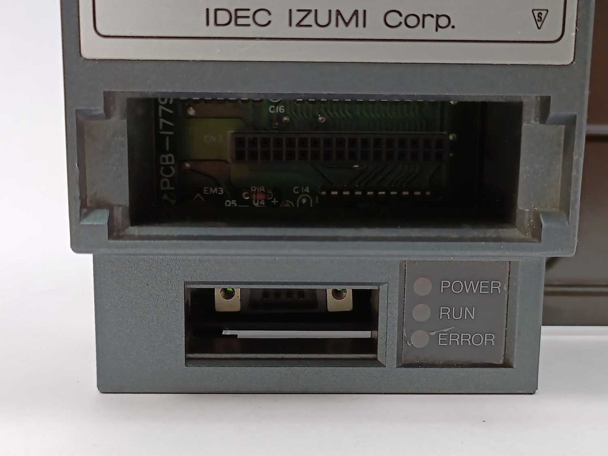 Idec PFJ-CR1EU FA-1J Programmable Controller