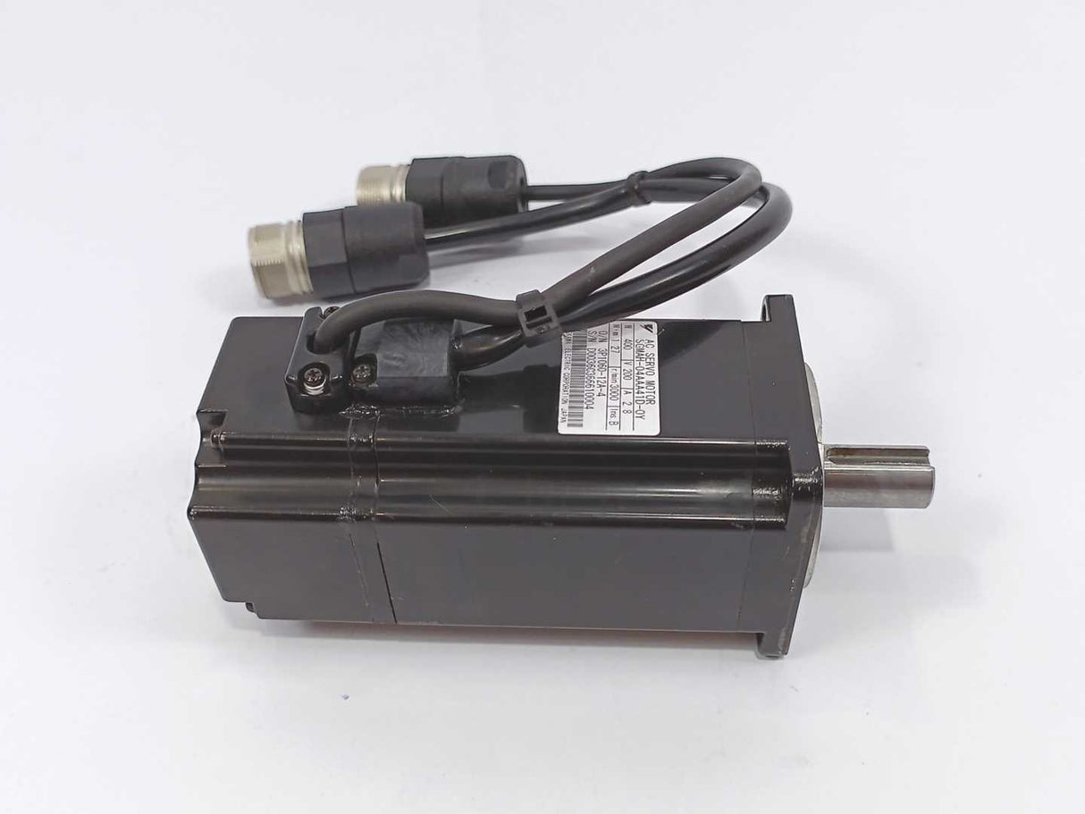 OMRON / YASKAWA SGMAH-04AAA41D-0Y AC SERVO MOTOR