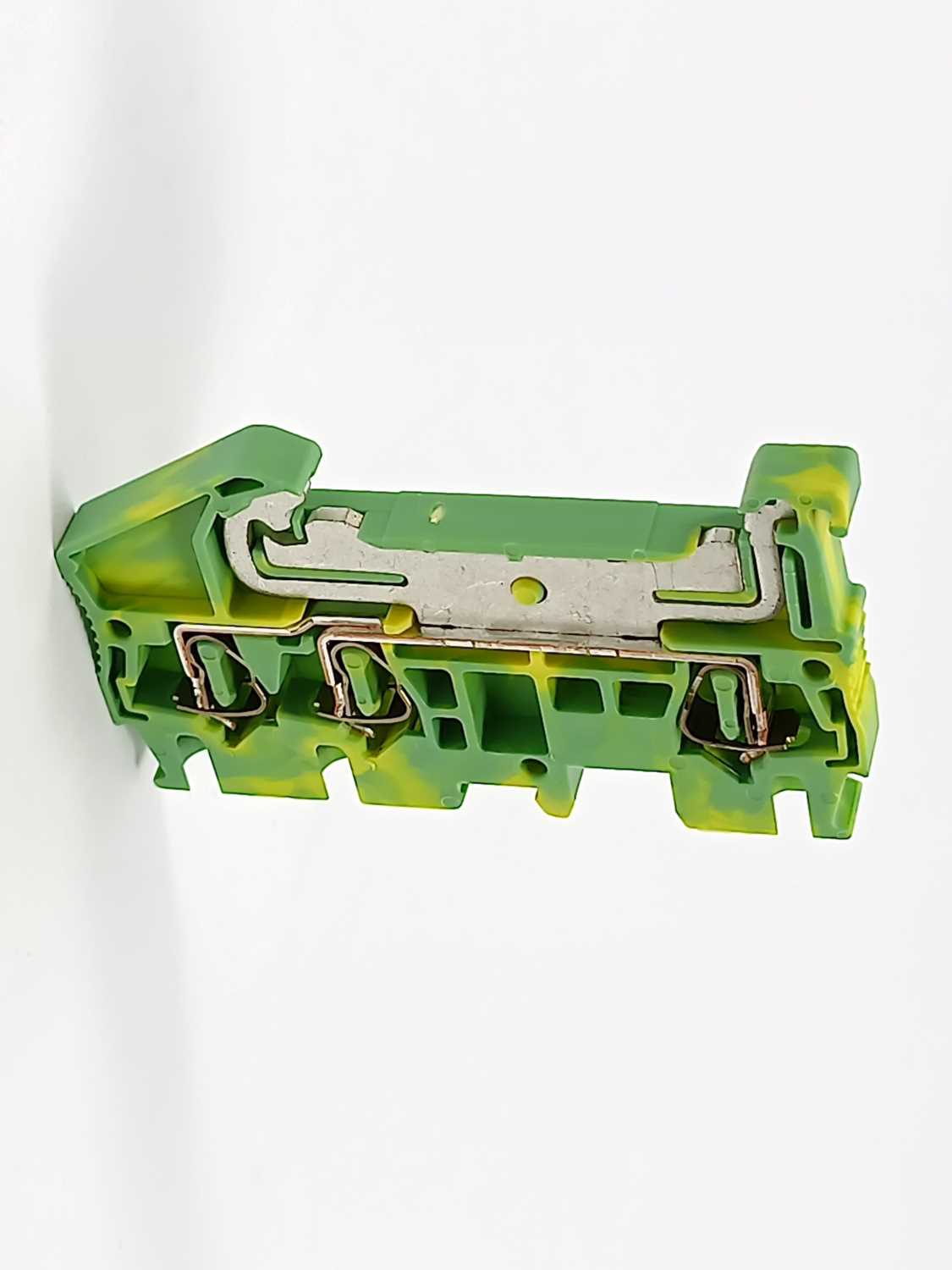 Phoenix Contact 3031267 ST 2,5-TWIN-PE Terminal Block. 50 pcs.
