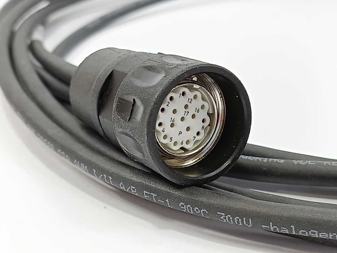 OMRON R88A-CRWA005C-DE Encoder Cable