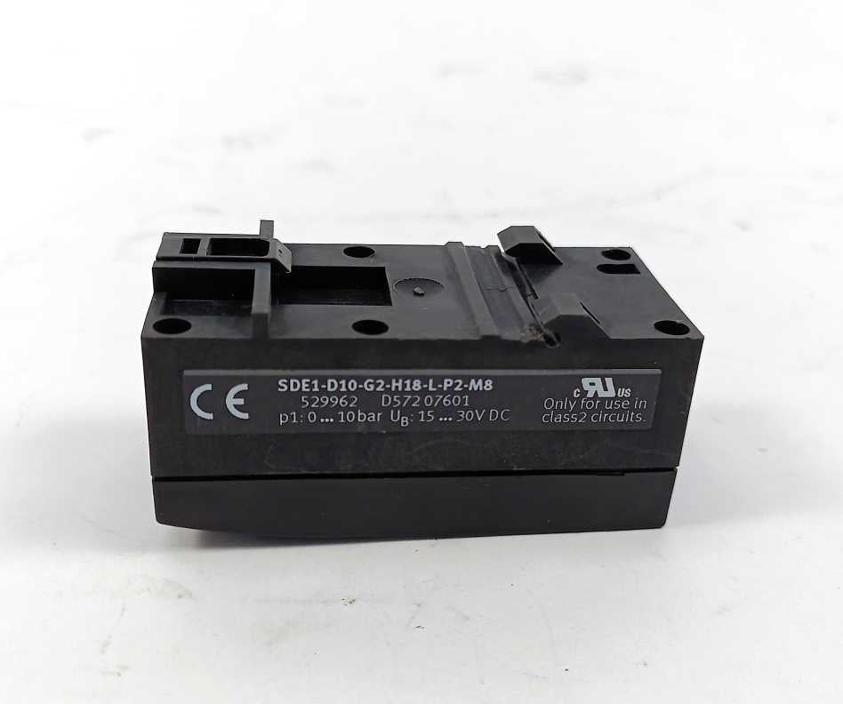 Festo 529962 Pressure Sensors SDE1-D10-G2-H18-L-P2-M8