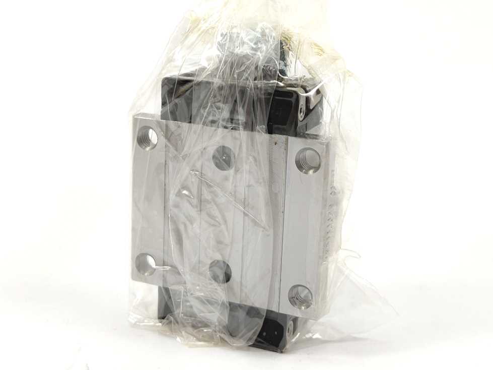 Bosch / Rexroth R165111420 Ball Runner Block Carbon Steel KWD-015-FNS-C1-N-1