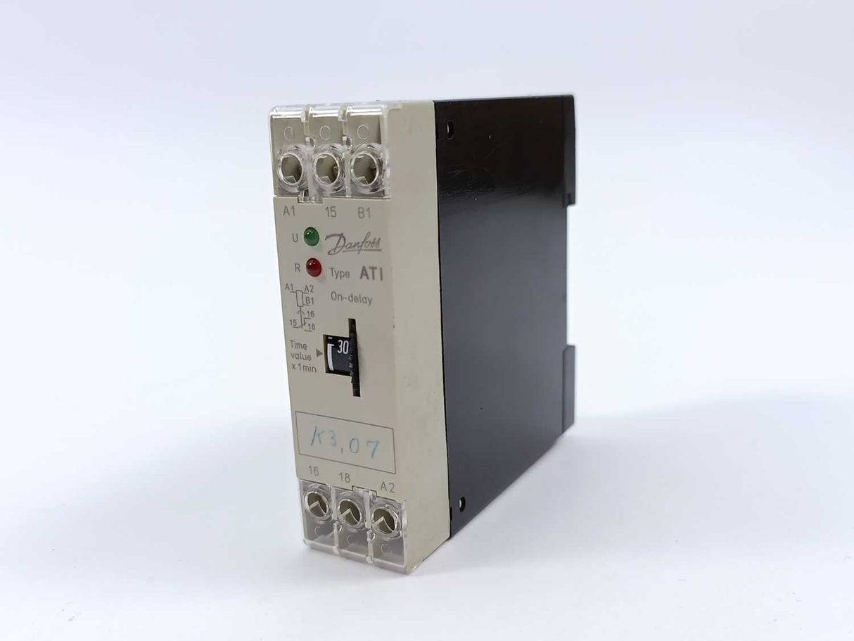 Danfoss 047H3105 Electronic On-Delay Timer ATI, 0.3-30min 24V AC-DC