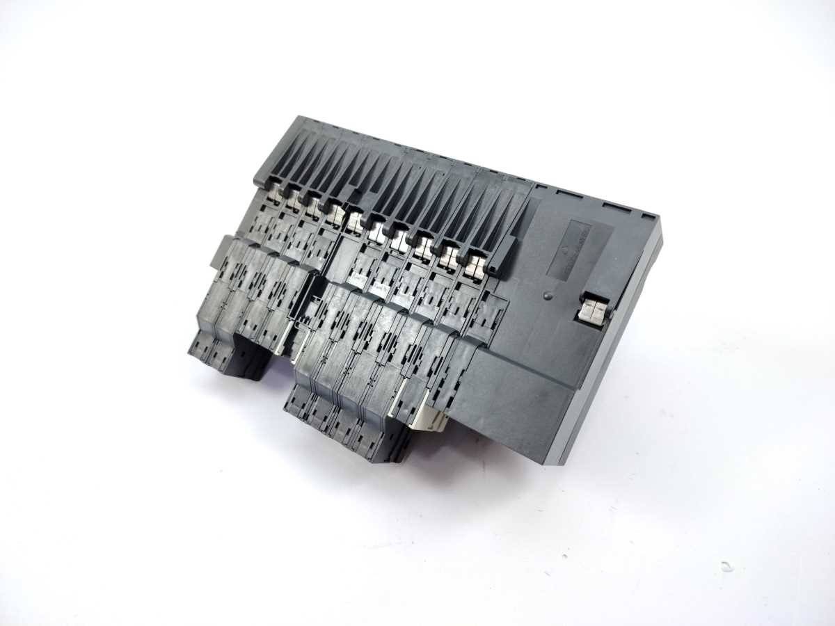 Siemens 6ES7151-3BA23-0AB0 SIMATIC S7 ET200S IM151-1 + 10 Modules