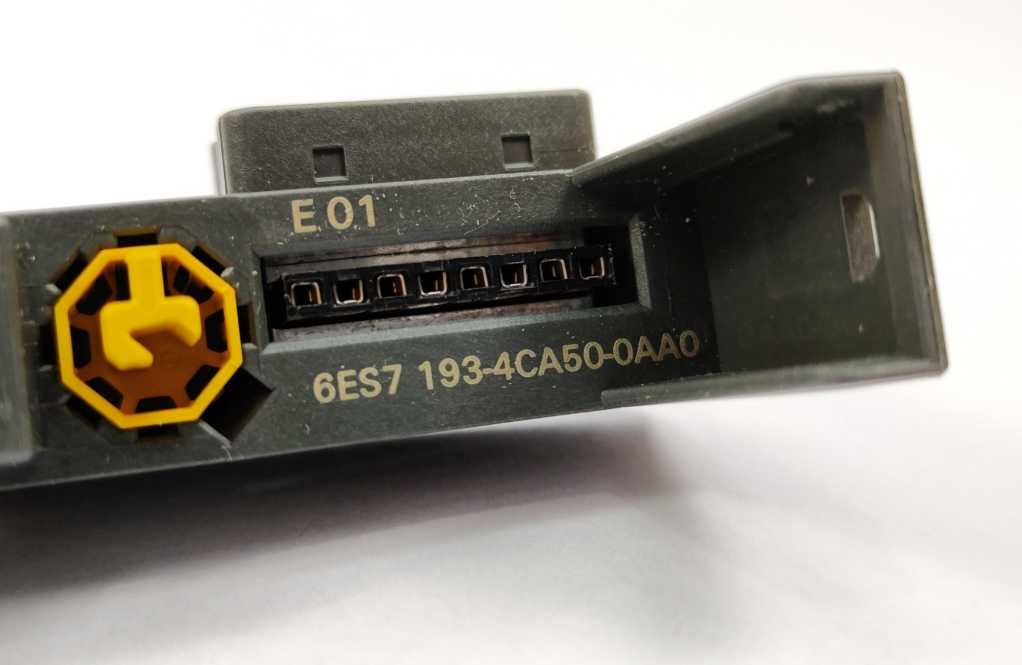 Siemens 6ES7131-4BD51-0AA0 SIMATIC S7 Module