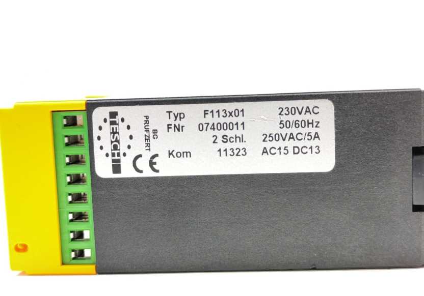 TESCH 07400011 F113x01 230 VAC Safety Gate Monitor