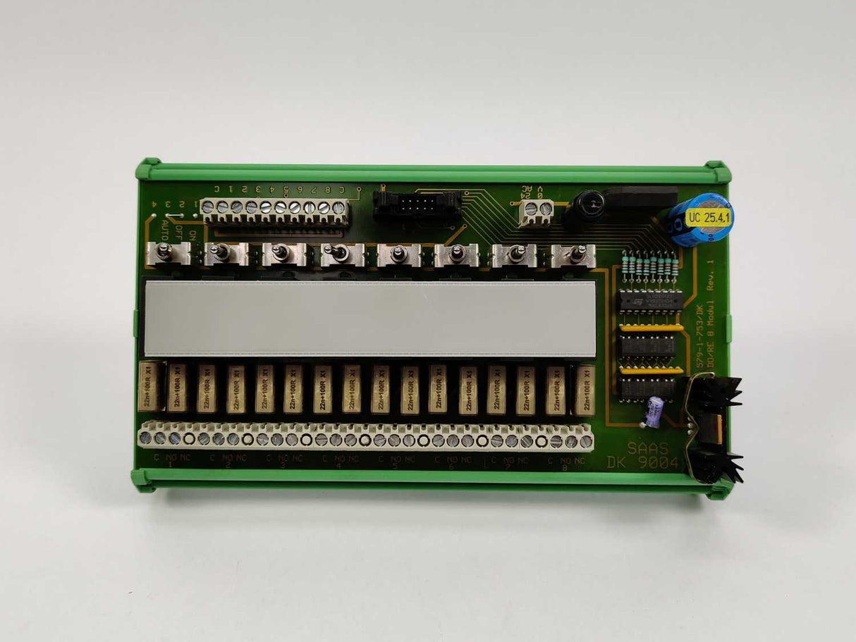 invensys 900.053.304 DO/RE-8 Modul 24VAC