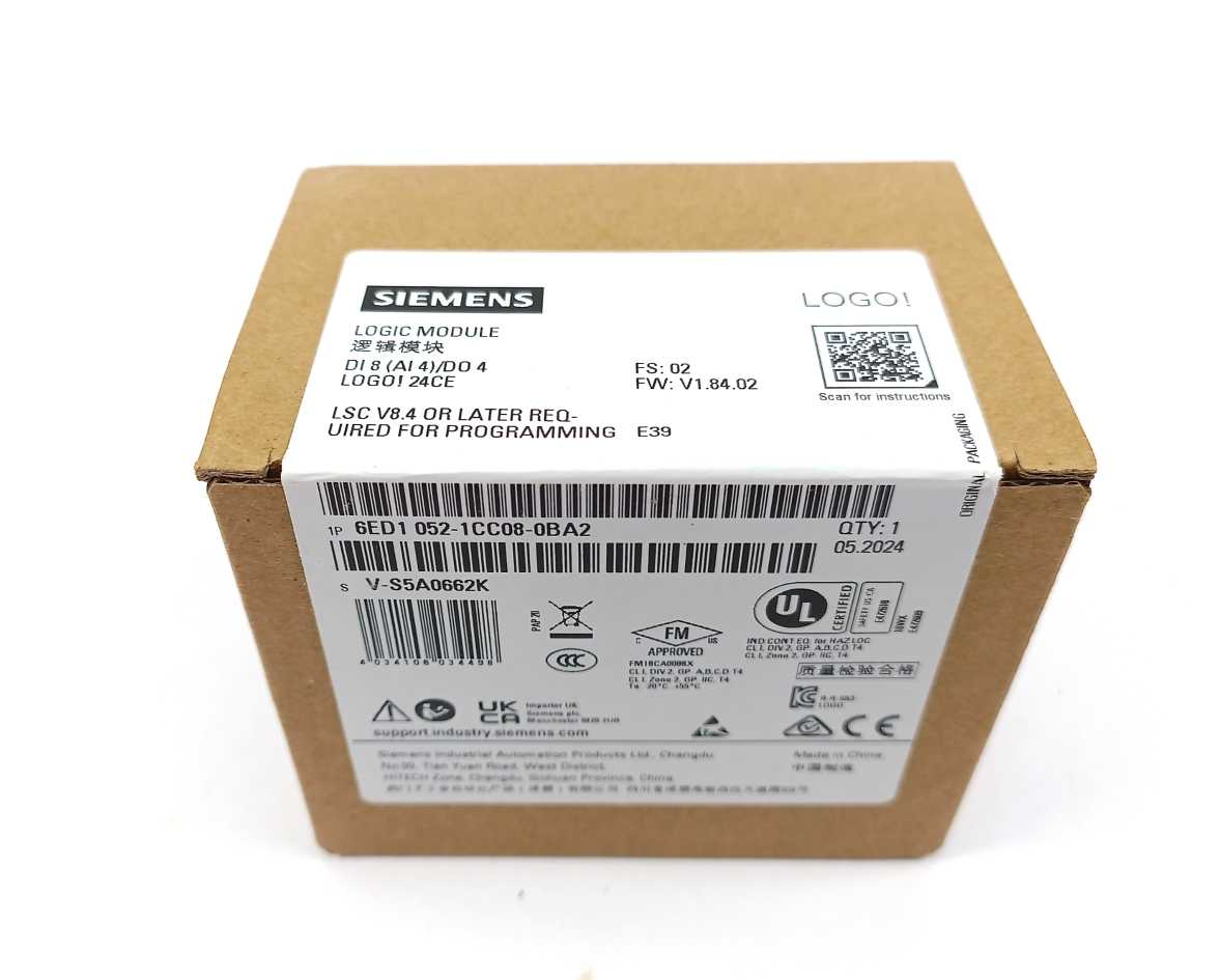 Siemens 6ED1052-1CC08-0BA2 24CE logic module