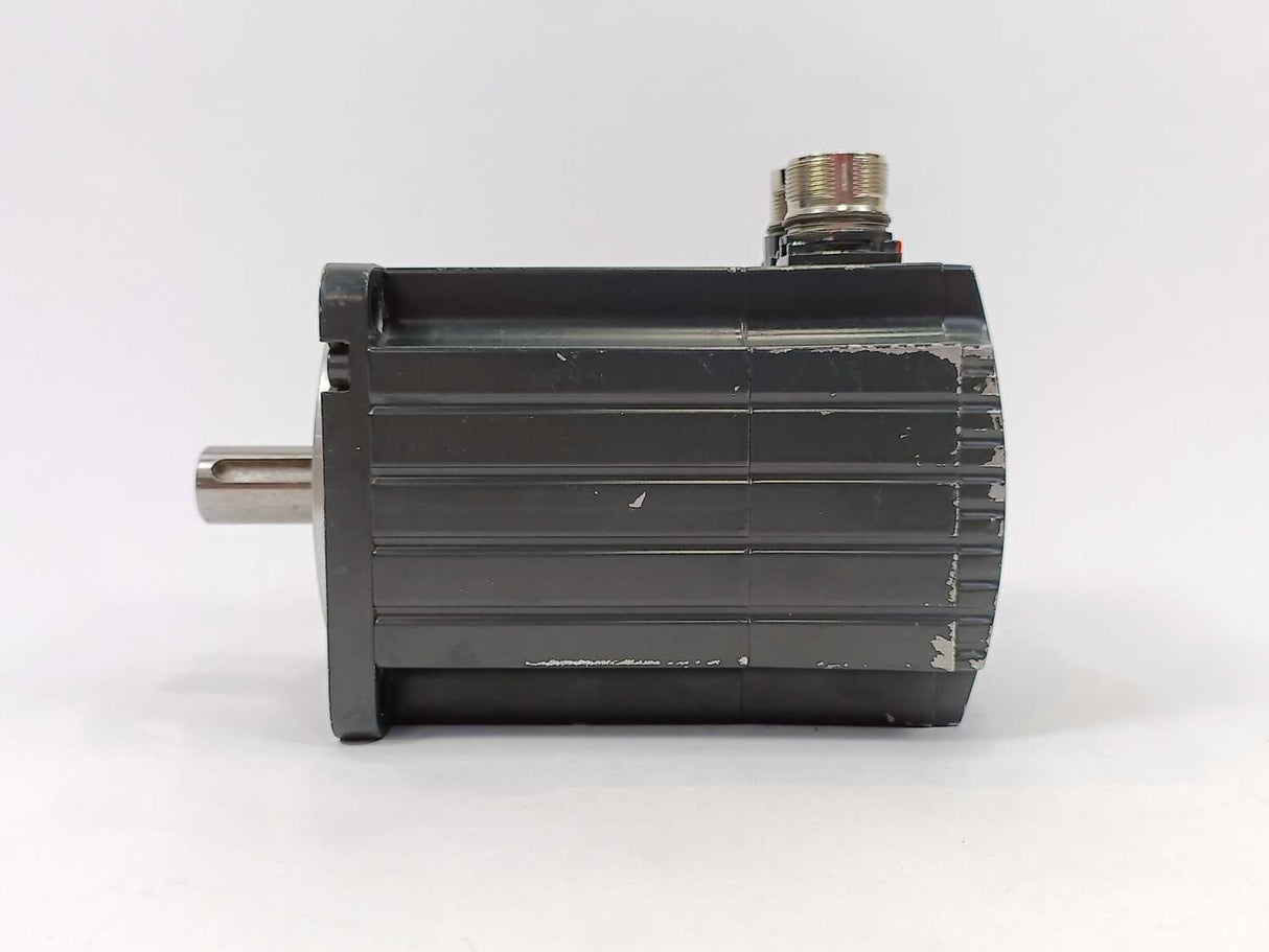 Moog G334-400 AC-Servo L4L10, no brake