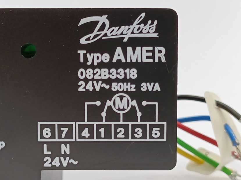 Danfoss 082B3318 AMER P/PI Controller 24V 50Hz 3VA