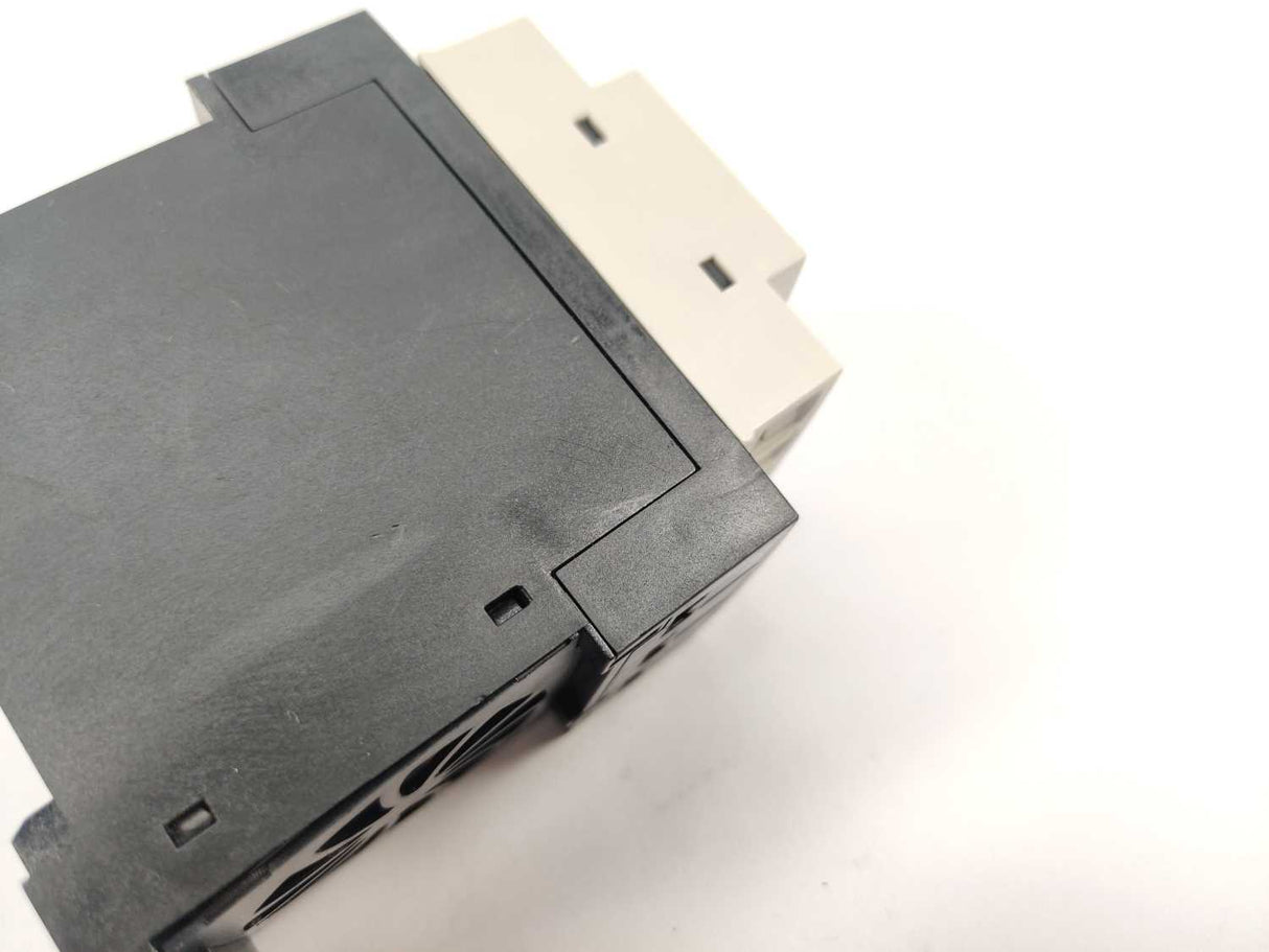 Crydom DRH3P60D18 Solid State Conductor