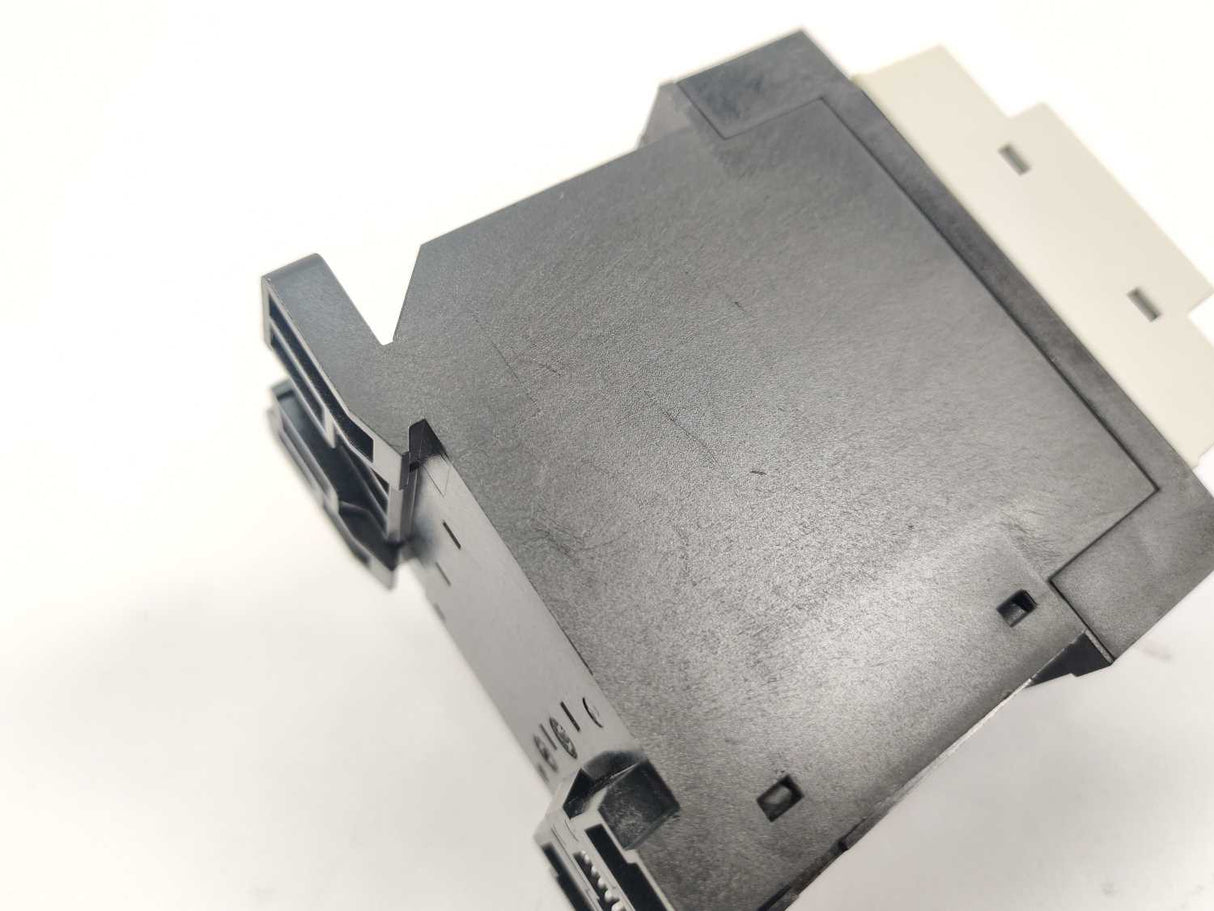 Crydom DRH3P60D18 Solid State Conductor