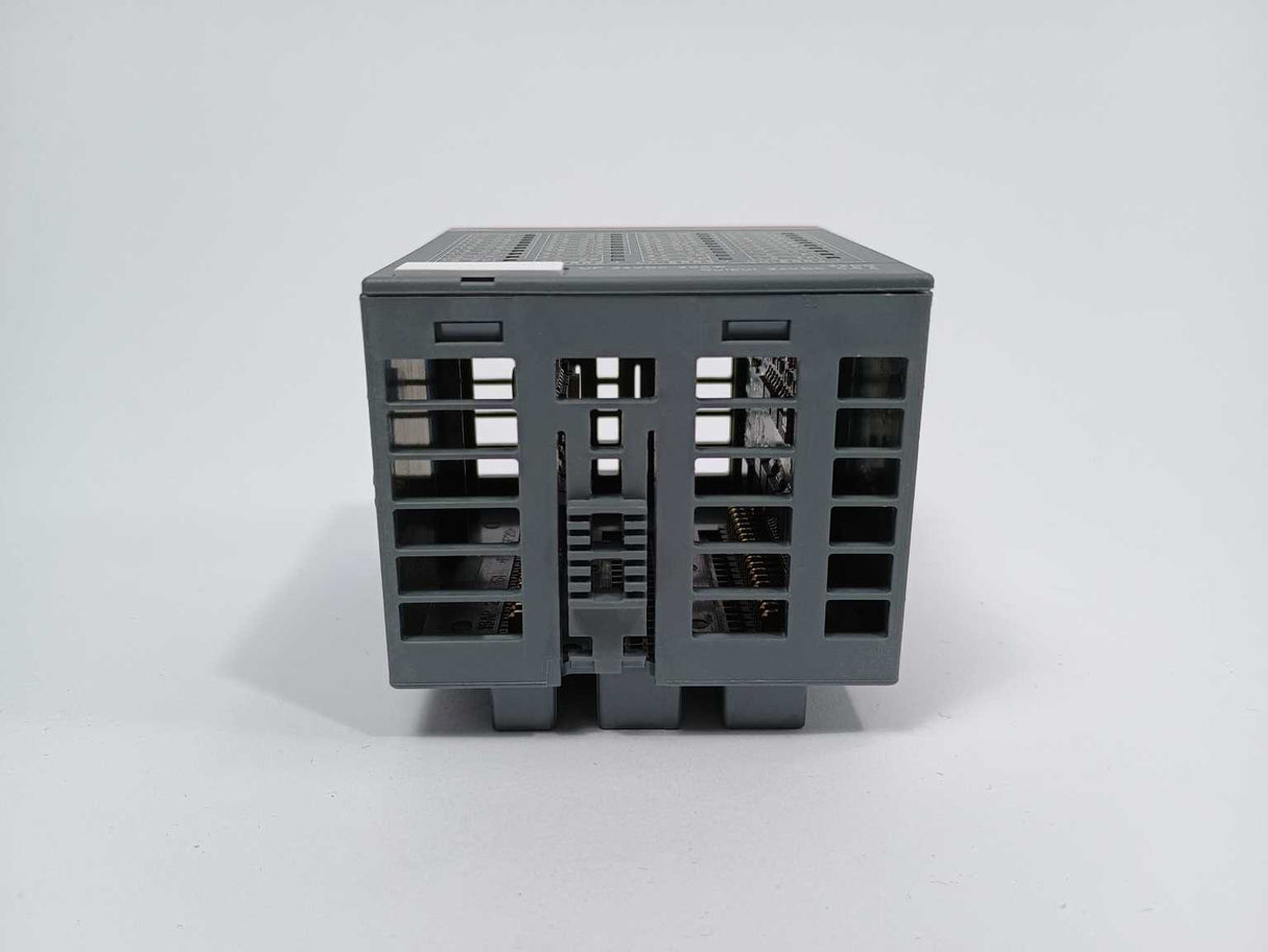 ABB 1SAP240700R0001 DO524 S500 Digital output module