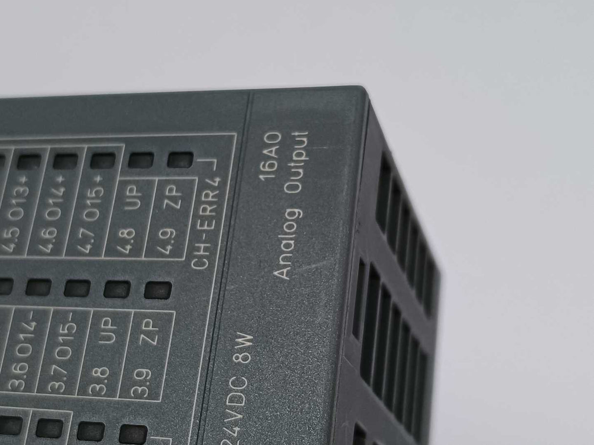 ABB 1SAP250200R0001 AO523 S500 Analog Output Module