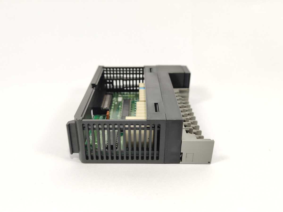 Mitsubishi A1SY10EU Output Unit