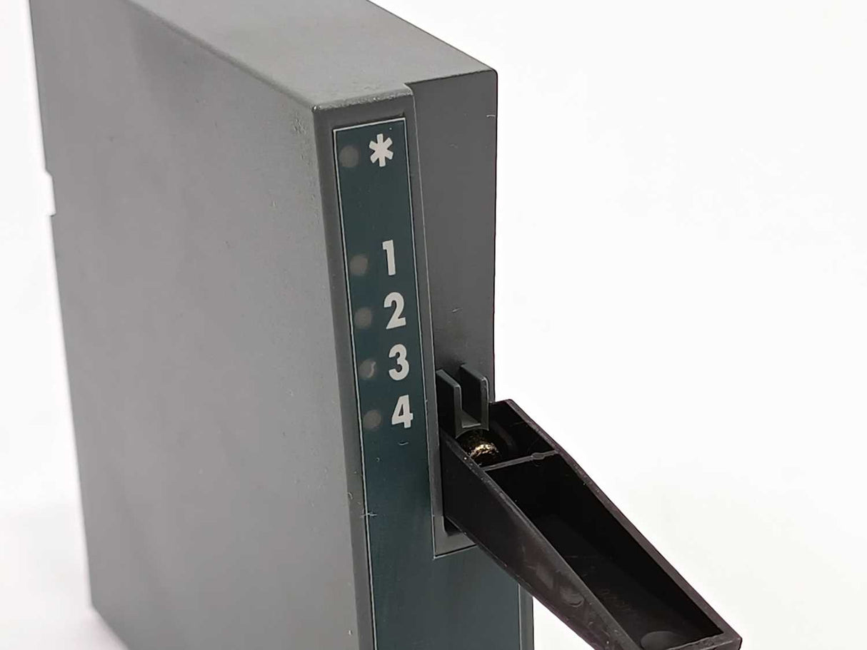 Eurotherm 2500M/RLY4 RLY4 Four Channel Relay Module