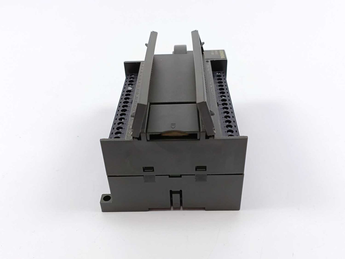 Siemens 6ES7214-1AD22-0XB0 SIMATIC S7-200, CPU 224