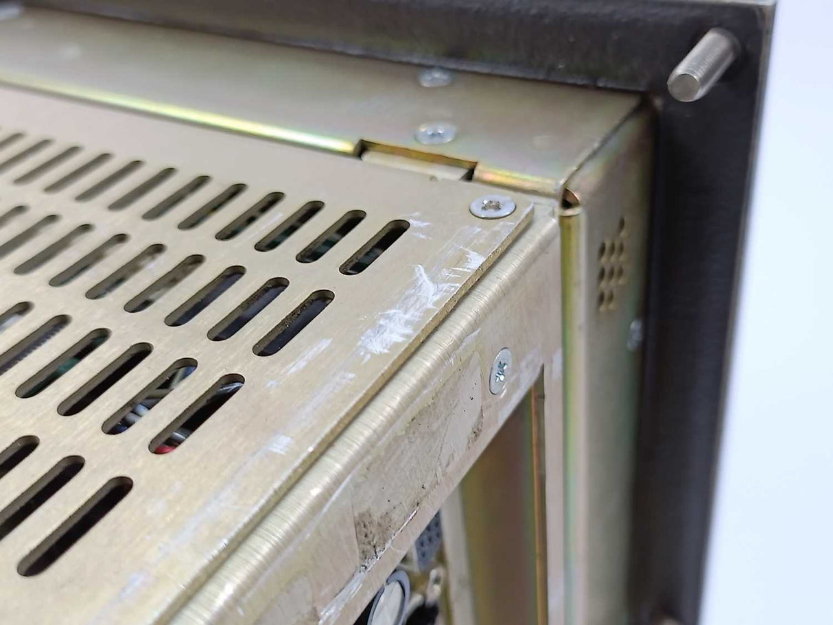 AB 6181-ACBBABZZZ Ser. A Integrated Display Computer