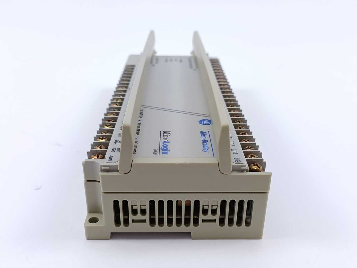 AB 1761-L32BBB MicroLogix 1000 32 Point Controller