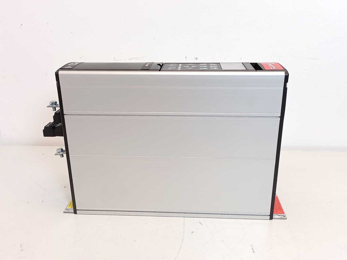 Danfoss 175Z0058 VLT5005PT5B20S Converter