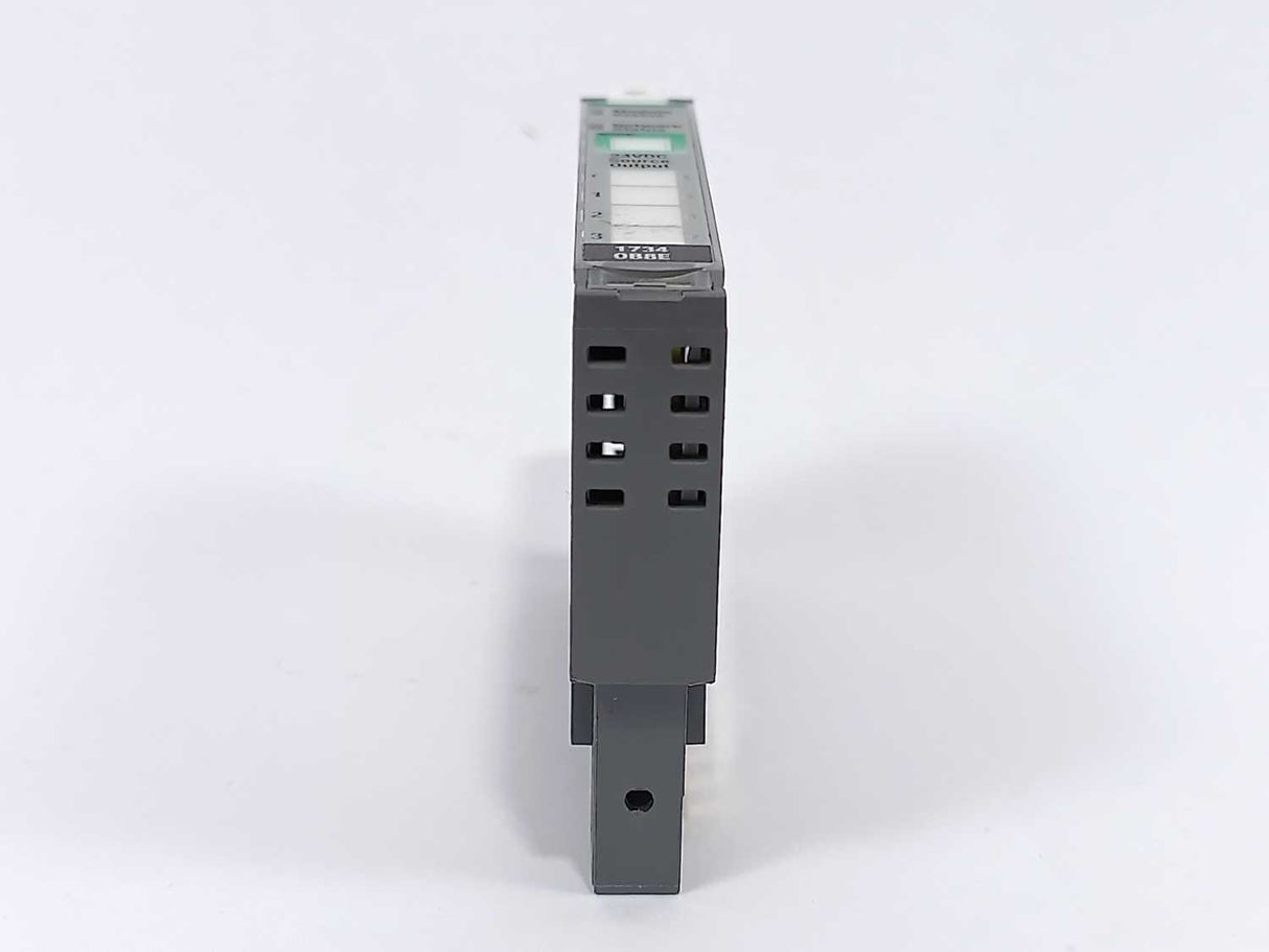 AB 1734-OB8E POINT I/O 8 Point Digital Output Module, ser. C, FW. 3.022
