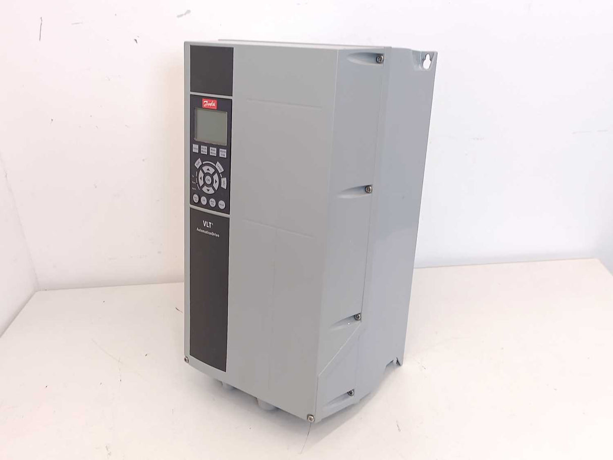 Danfoss 131B7733 FC-302PK37T5E66H1XG Frequency converter 0,37kW
