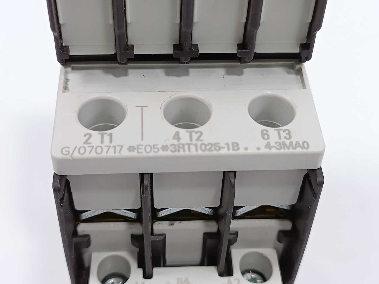 Siemens 3RT1025-1BB44-3MA0 Power Contactor 17A, 7,5kW/400V