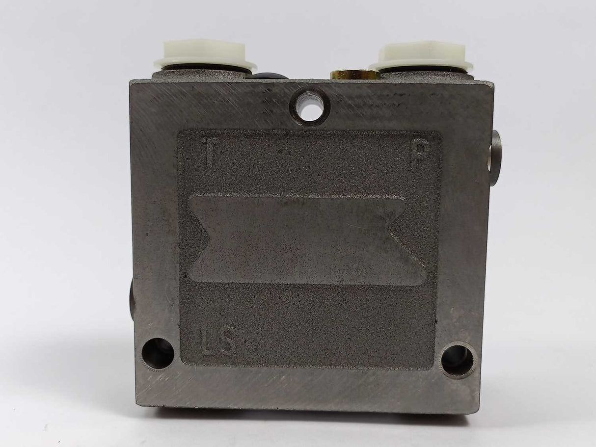 Danfoss 157B5111 PVP Pump Side Module