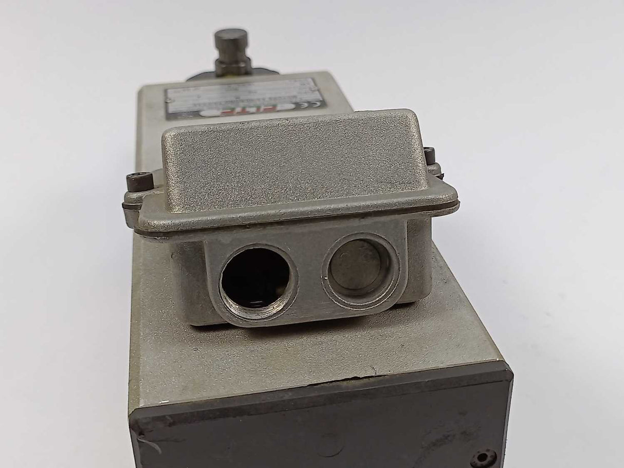 ELTE TMPE4 14/2N 3,7kW Asynchronous 3-Phase Motor 230/400V 200Hz