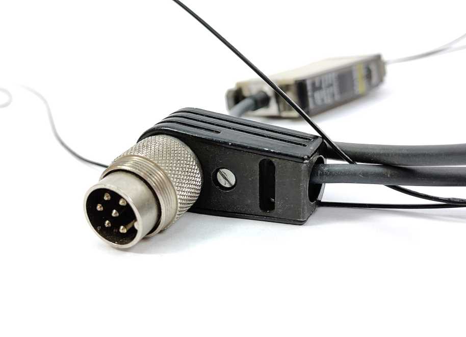 OMRON E3X-F21 Photoelectric Sensor 10-24VDC