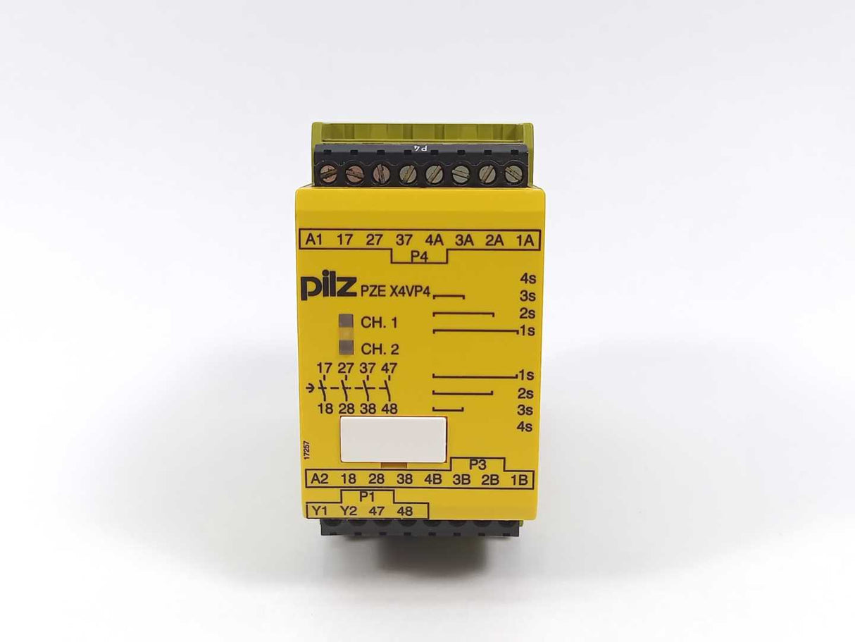 Pilz 777586 PZE X4VP4 24VDC 4n/o Safety Relay