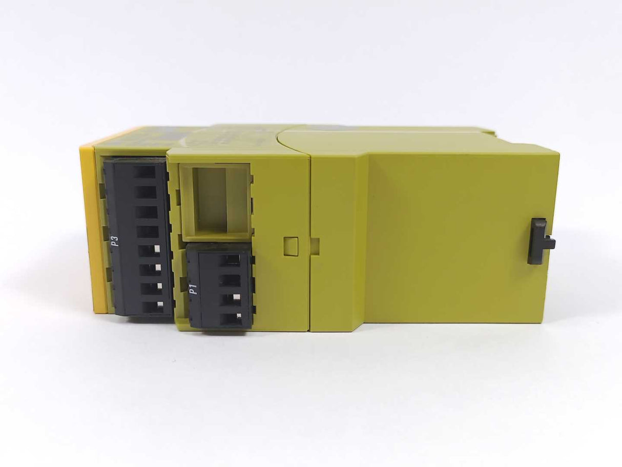 Pilz 777586 PZE X4VP4 24VDC 4n/o Safety Relay