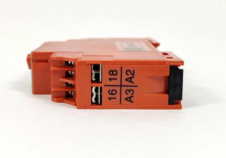 BROYCE CONTROL M1DFD Multi Function Time Relay 296-7365