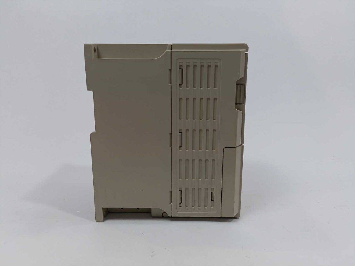 Teco Electric & Machinery JNTHBCBAR500AC-UF Inverter 7300CV 0,4kW