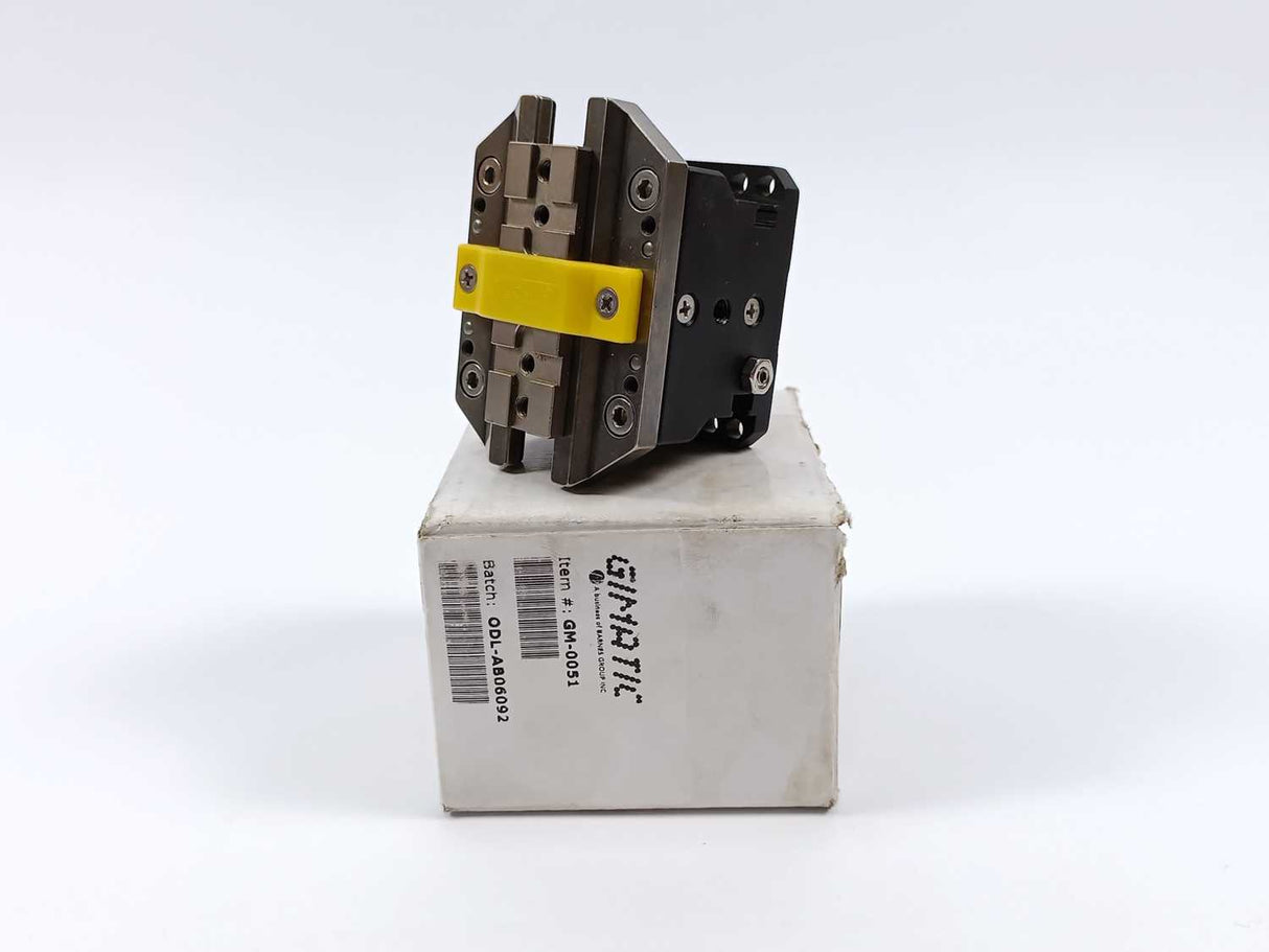 GIMATIC GM-0051 Parallel self-centring pneumatic gripper, 2/8 bar