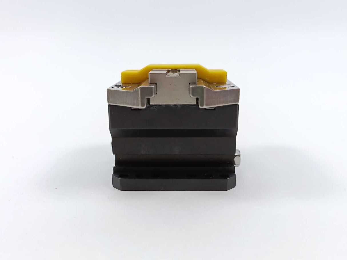 GIMATIC GM-0051 Parallel self-centring pneumatic gripper, 2/8 bar