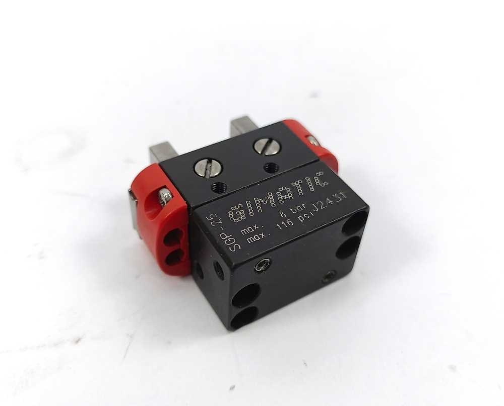 GIMATIC SGP-25 Parallel self-centring pneumatic gripper, 8bar, 116 psi.
