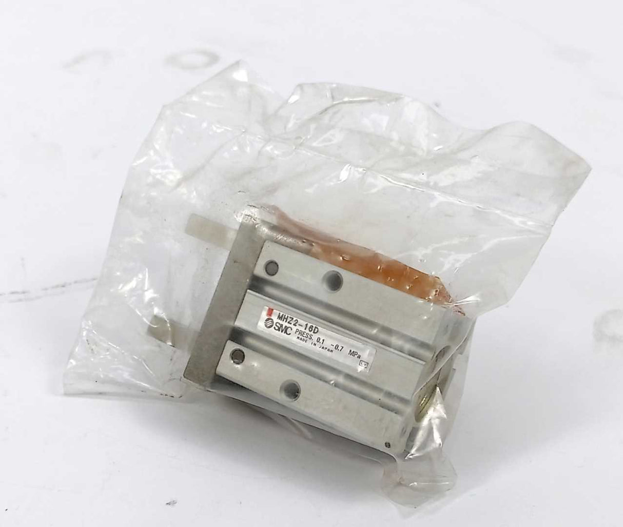 SMC Pneumatics MHZ2-16D gripper parallel type