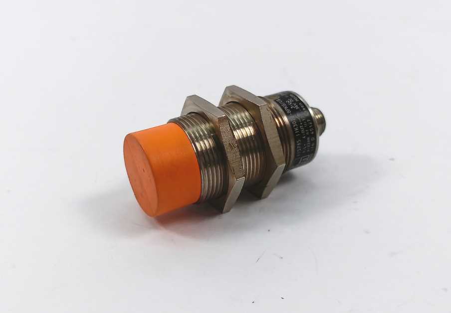 Ifm Electronic II5785 Inductive sensor, IIK3022-BPKG/US-104