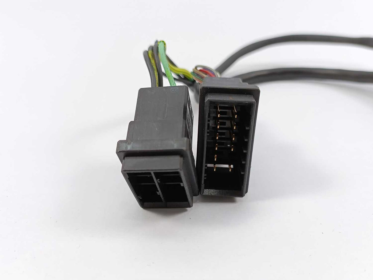 FANUC LTD A06B-0113-B075#0008 AC Servo Motor B0.5/3000