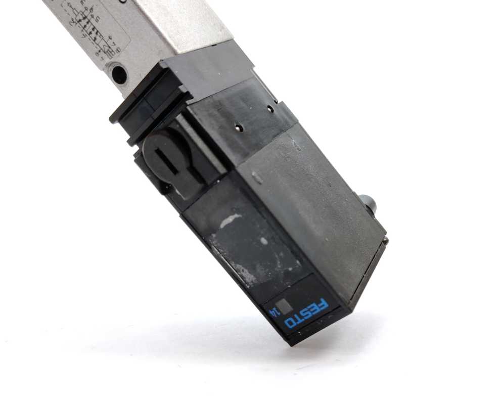 Festo 159452 Solenoid valve MT2H-5/2-4,0-L-S-VI-B