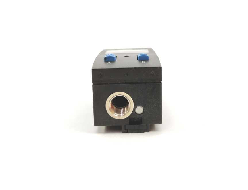 Festo 192766 SDE1-D10-G2-W18-L-P2-M8-G5 Pressure Sensor