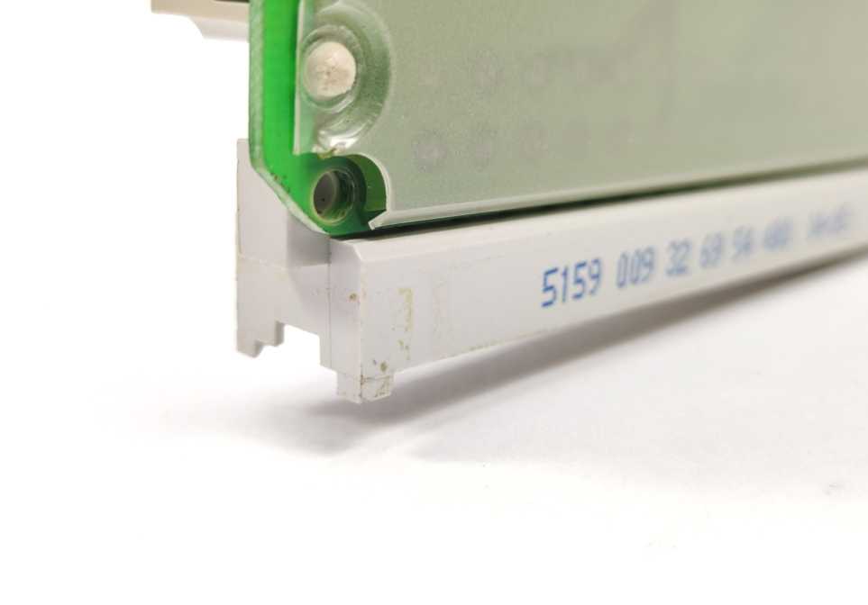 Siemens 6ES5470-4UA13 C79458-L7000-B379 SIMATIC S5 Analog Output