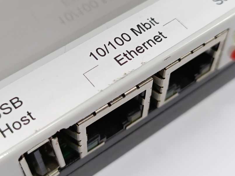 Clorius Controls ISC2100 Ver. 4.0 Scalable Building Management Controller